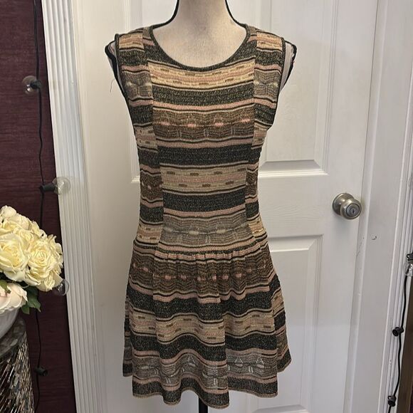 Missoni super mini open back dress/top, US4 - Picture 3 of 12
